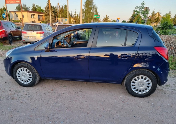 Opel Corsa cena 10900 przebieg: 164000, rok produkcji 2010 z Mikołajki małe 22